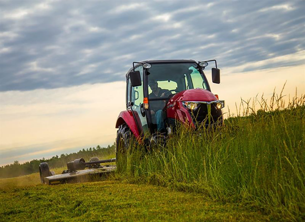 YT347 Compact Utility Tractor